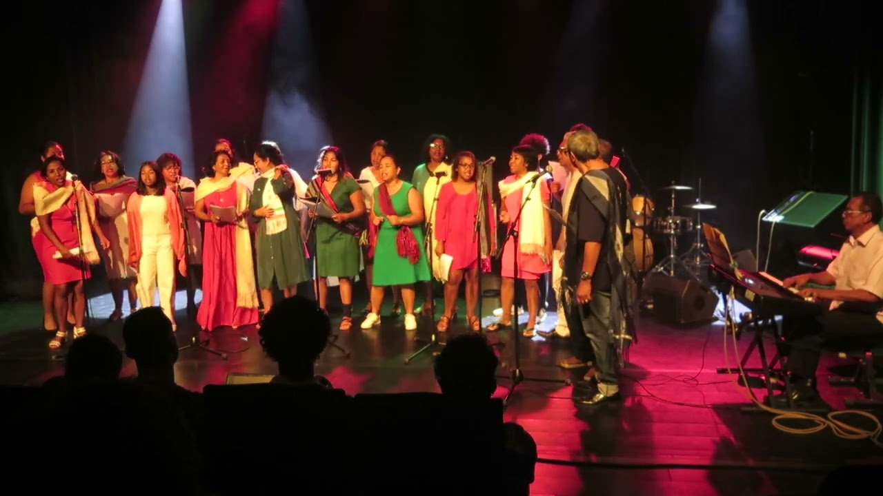 Ario sikily par la chorale Tsanta
