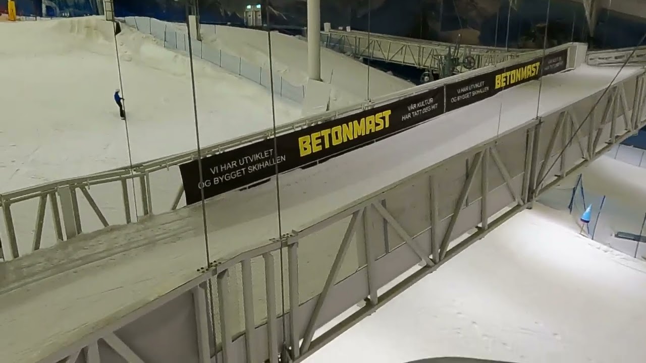 Snø Lørenskog Oslo area - Indoor slope ski lift