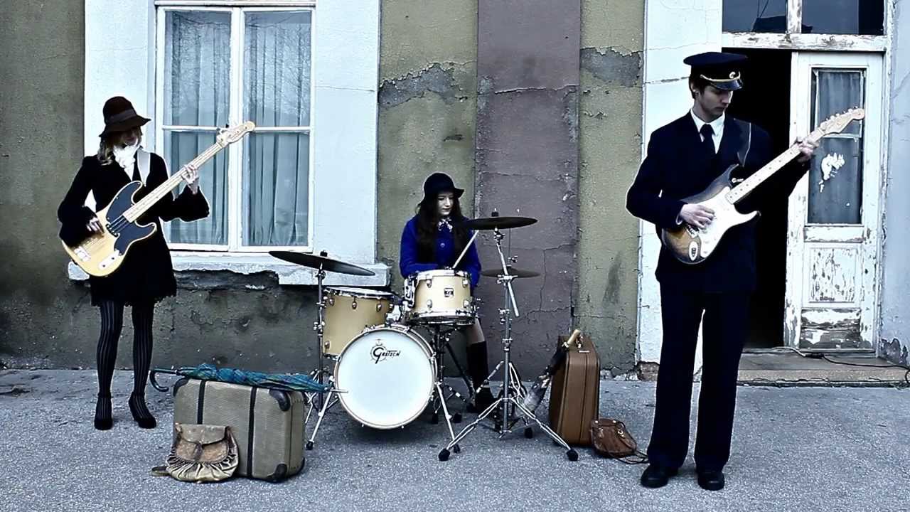 Oktava - Scuttle buttin'