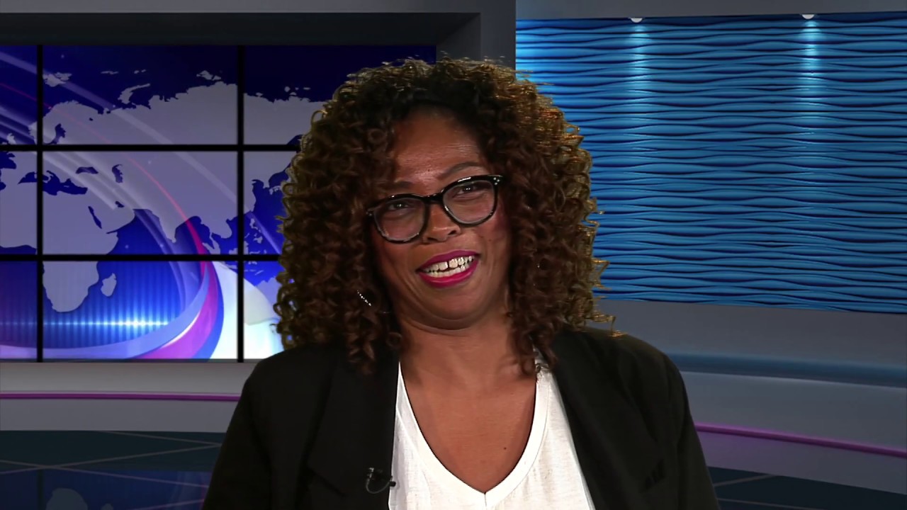 Lady Boss TV (Curv&eacute;)