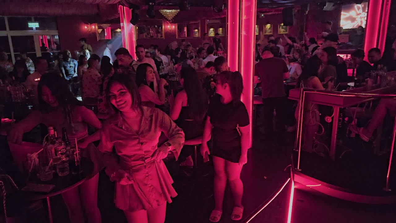 Mixx nightclub, Walking Street, Pattaya, Thailand (2025) (4K) Mixx discotheque - Pattaya nightlife