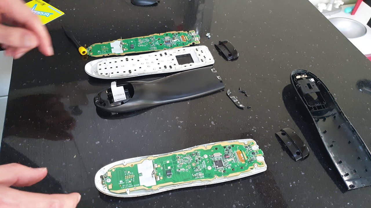 How to repair the buttons on a Harmony 600/650 remote control .. easy DIY fix!