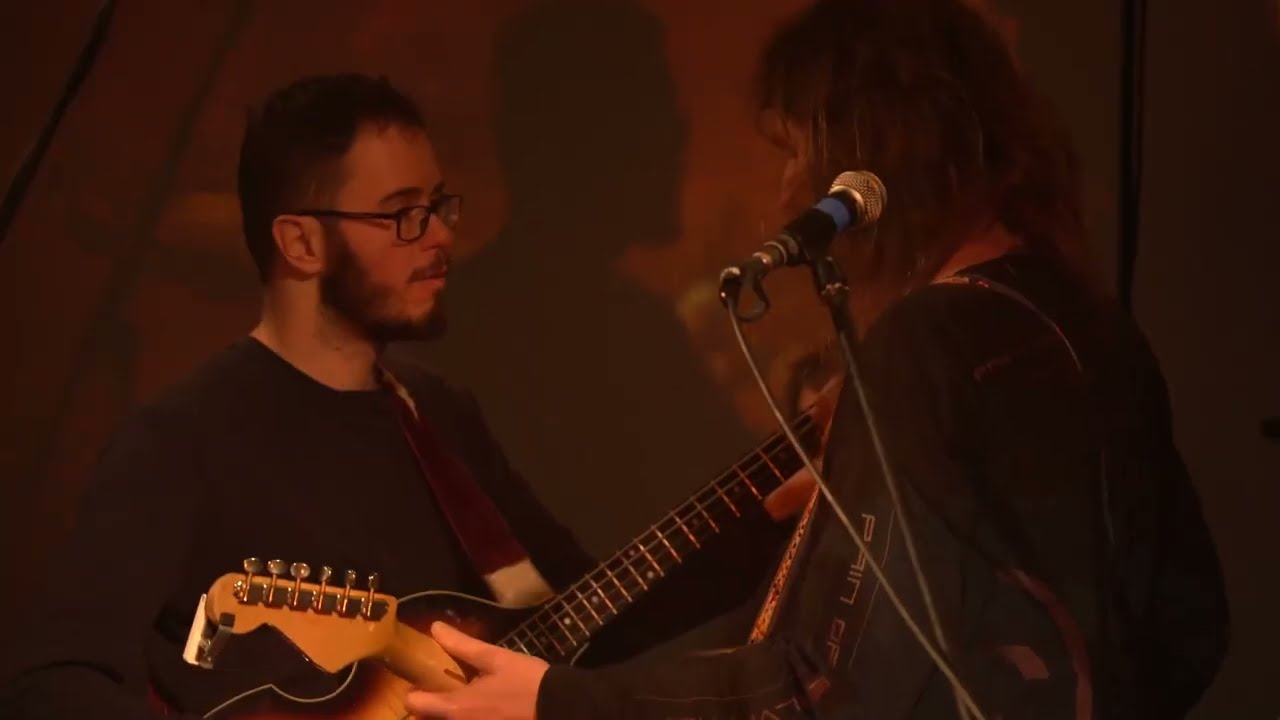 Secret Session: If You Could Read My Mind / live