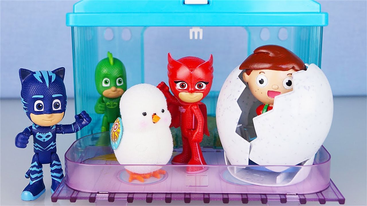Splash e i Pj Masks Super Pigiamini giocano con il PULCINO GINO 🐣