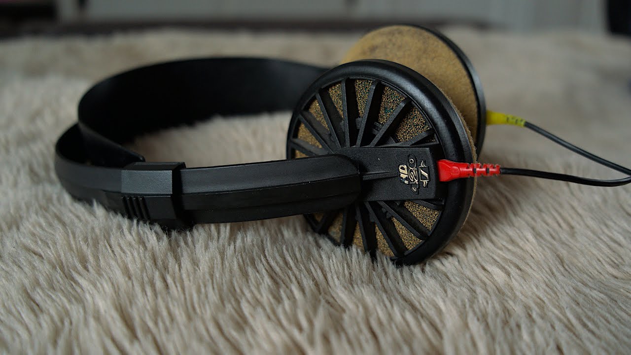 The Sennheiser HD420 Headphone Experience - theaffroshow