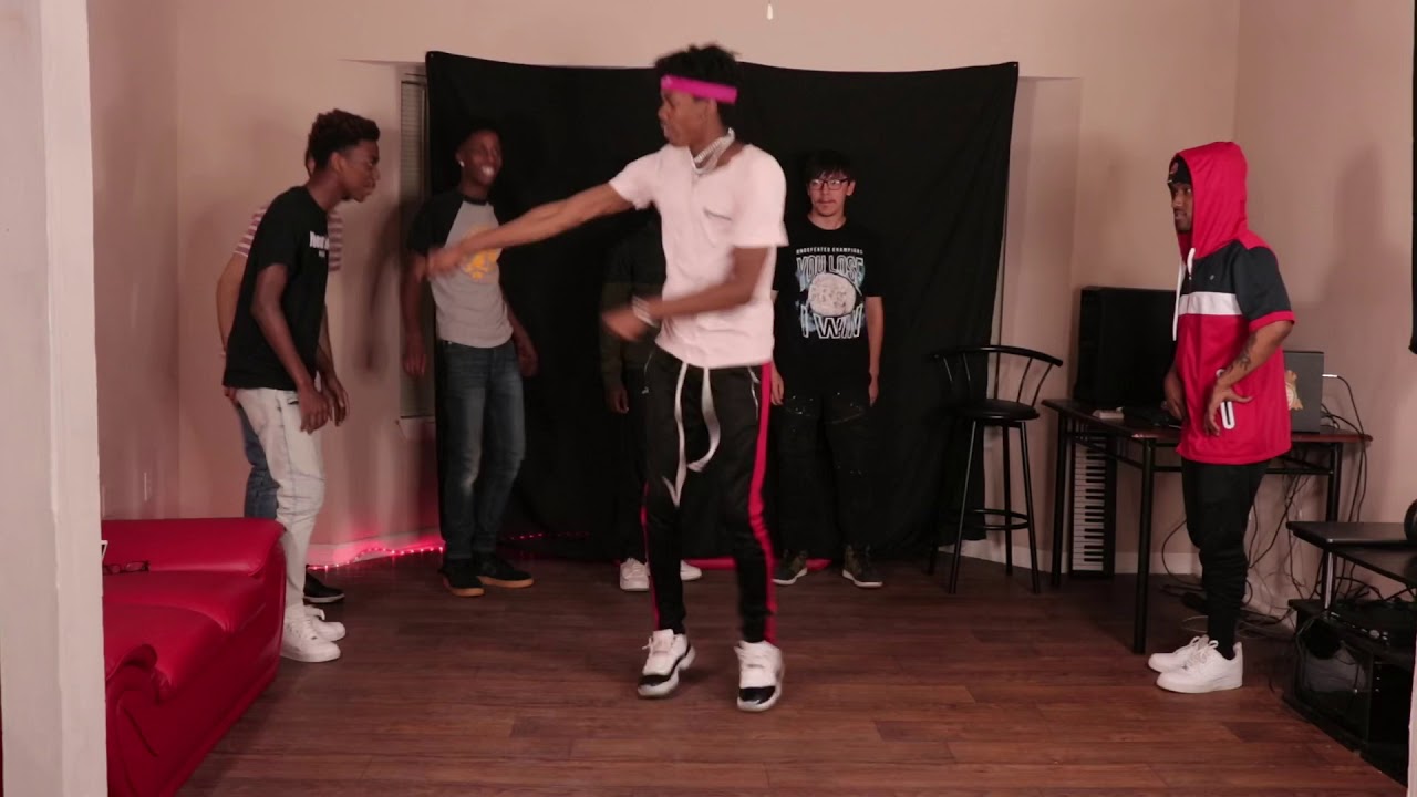 DANCING TO THIS BEAT WE MADE IN 5 MINS !