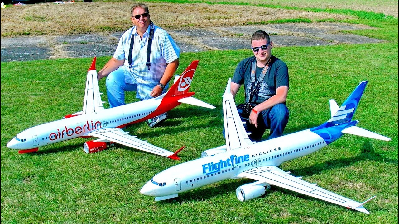 2 RC BOEING 737 MAX IN SYNCRON FLIGHT / AWESOME AND STUNNING FLIGHT DEMONSTRATION !!!