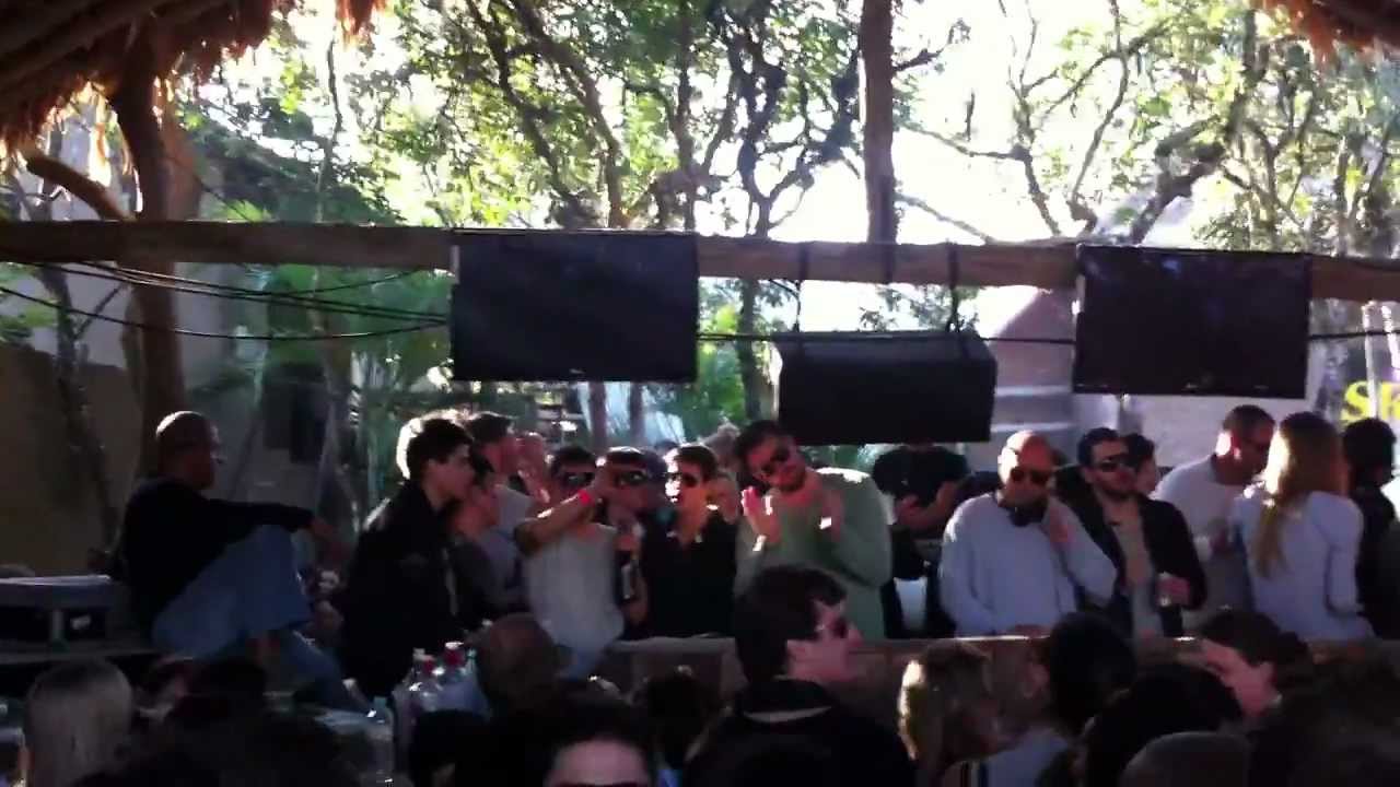 Solomun / Around Vox Mix (Noir & Haze) @ Diynamic Party at Warung 2011 (Part 2)