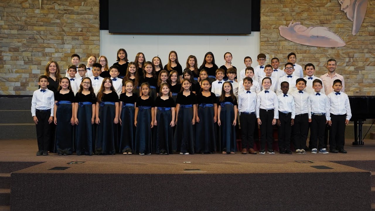 Dios sea exaltado - Coro de niños UAP