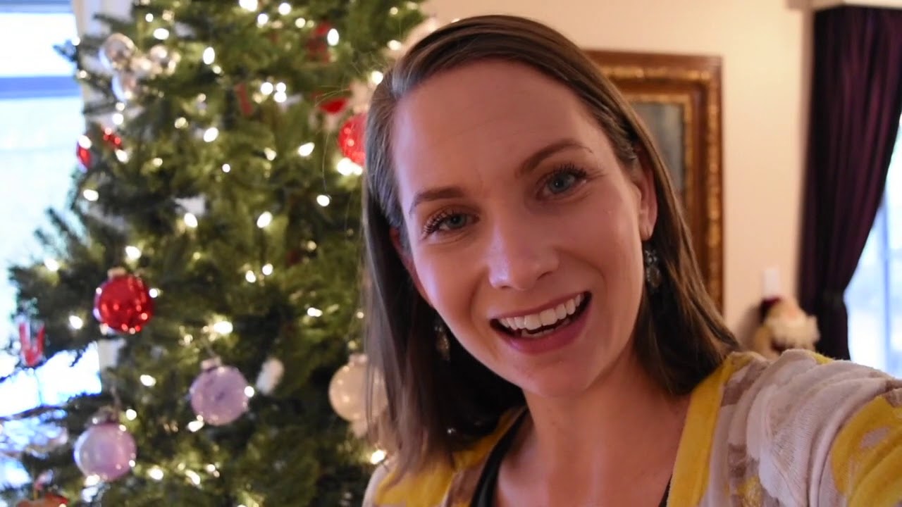 Christmas Decorating Fail + Decor Tour 🌲