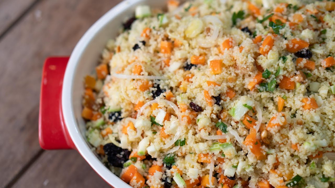 PREPARE UM CUSCUZ MARROQUINO AUTÊNTICO EM MINUTOS | CULINÁRIA DESCOMPLICADA