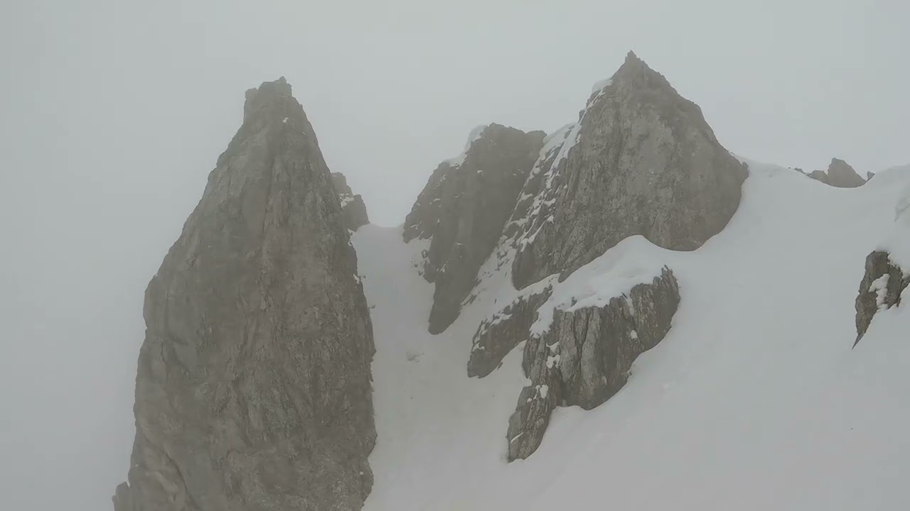 Monte Tiarfin Est forc  Est  20 04 25