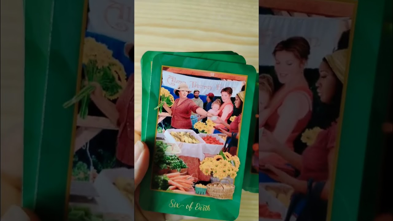 Silent flickthrough for the Gaian Tarot deck from redfeather