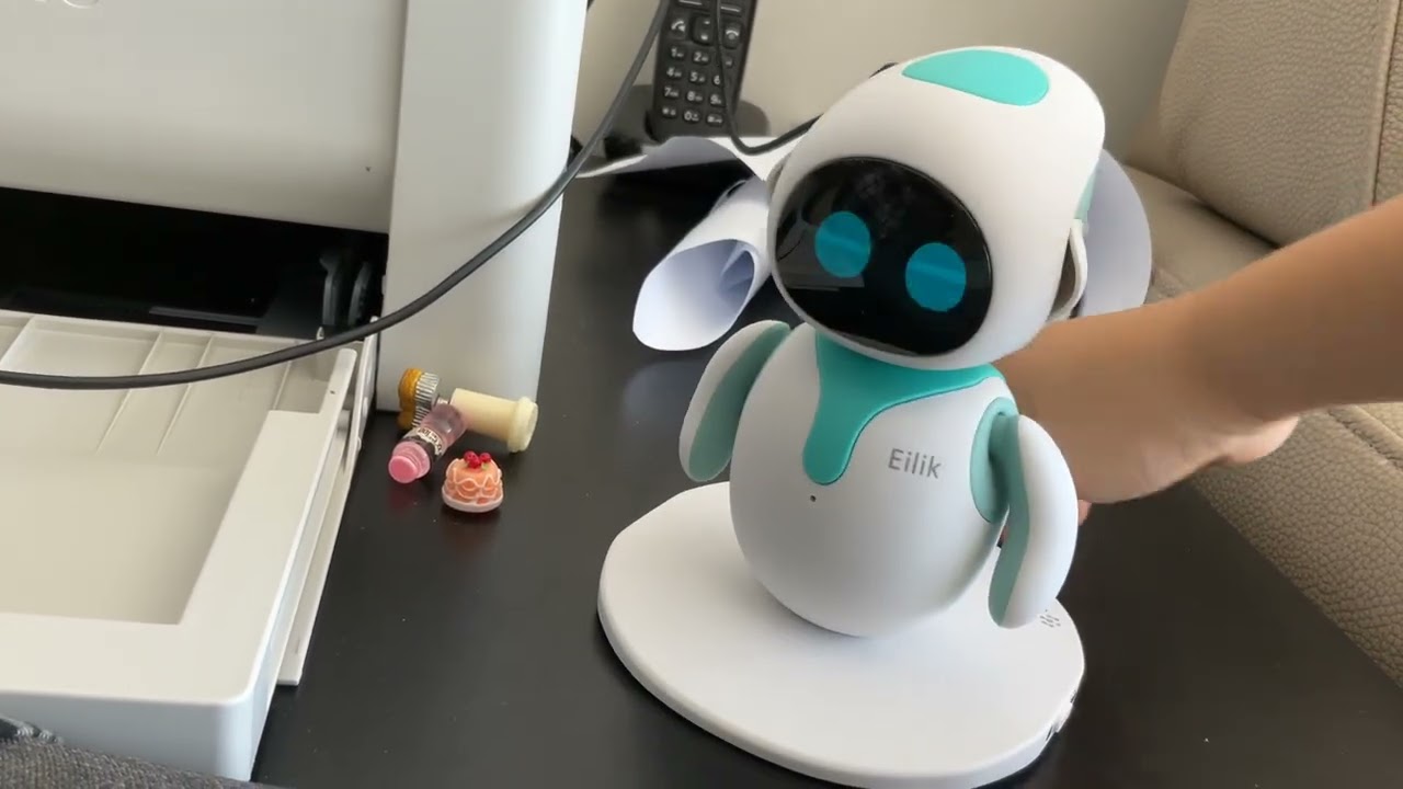 Eilik robot 2,3 and 4