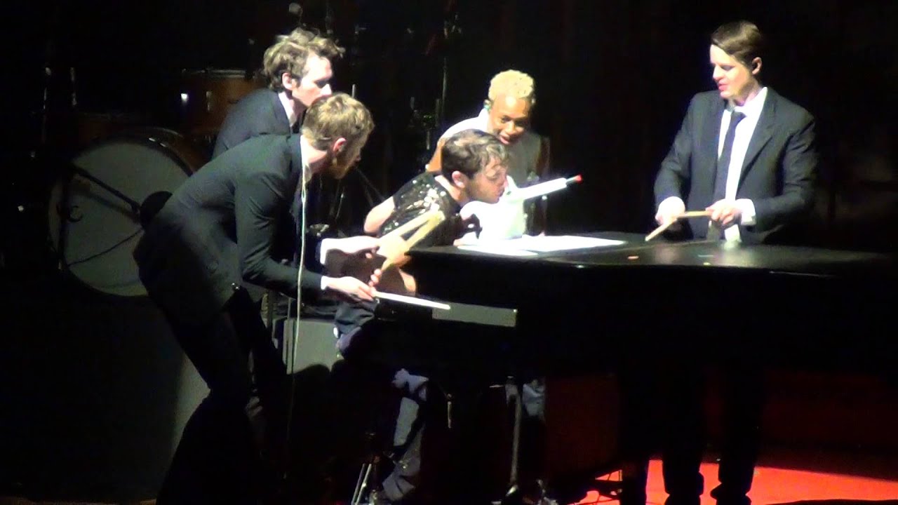 Mika - Lollipop @ Jamsil Indoor Stadium in Seoul, Korea