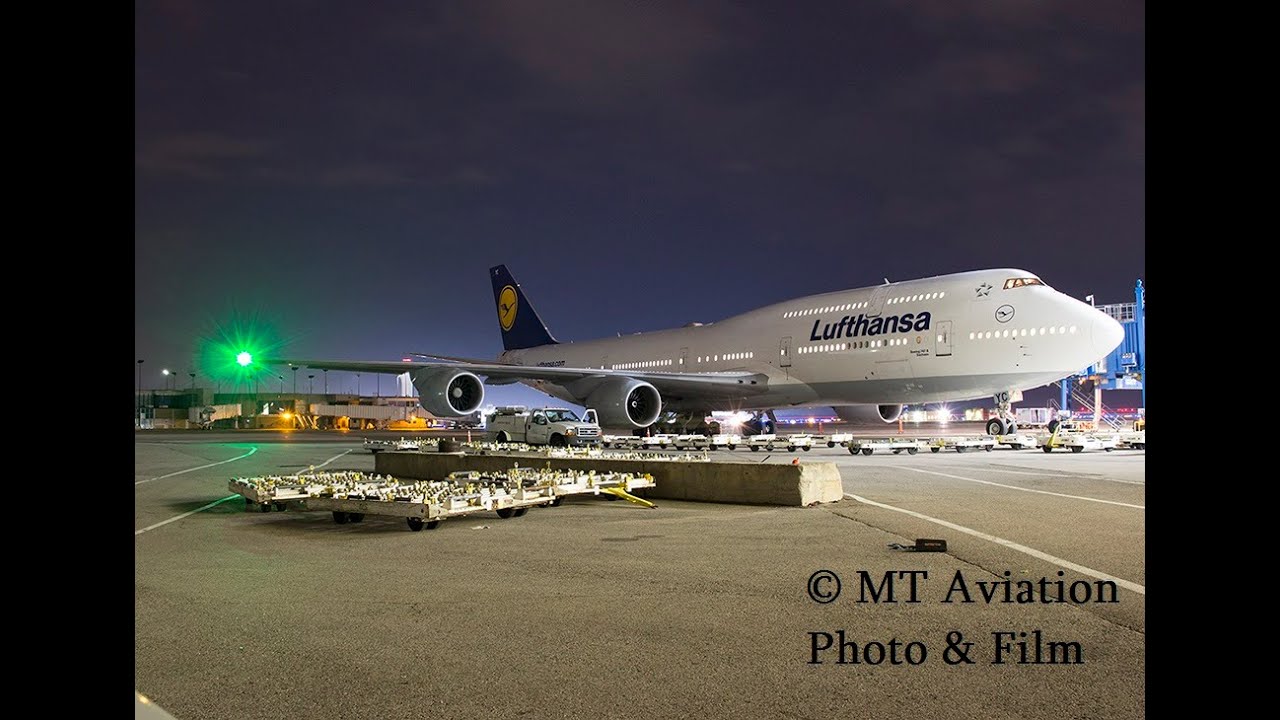 Boeing 747 plane spotting