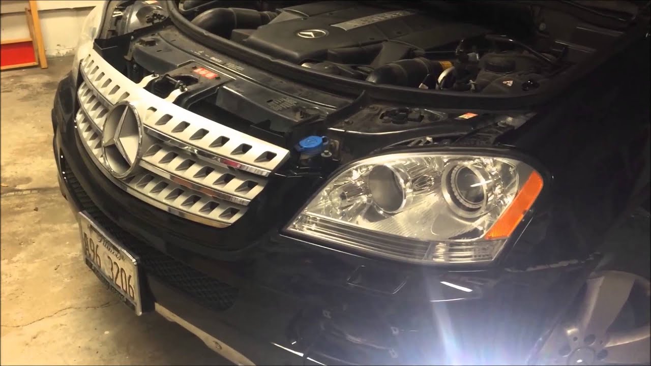 Mercedes W164 Headlight Assembly Removal
