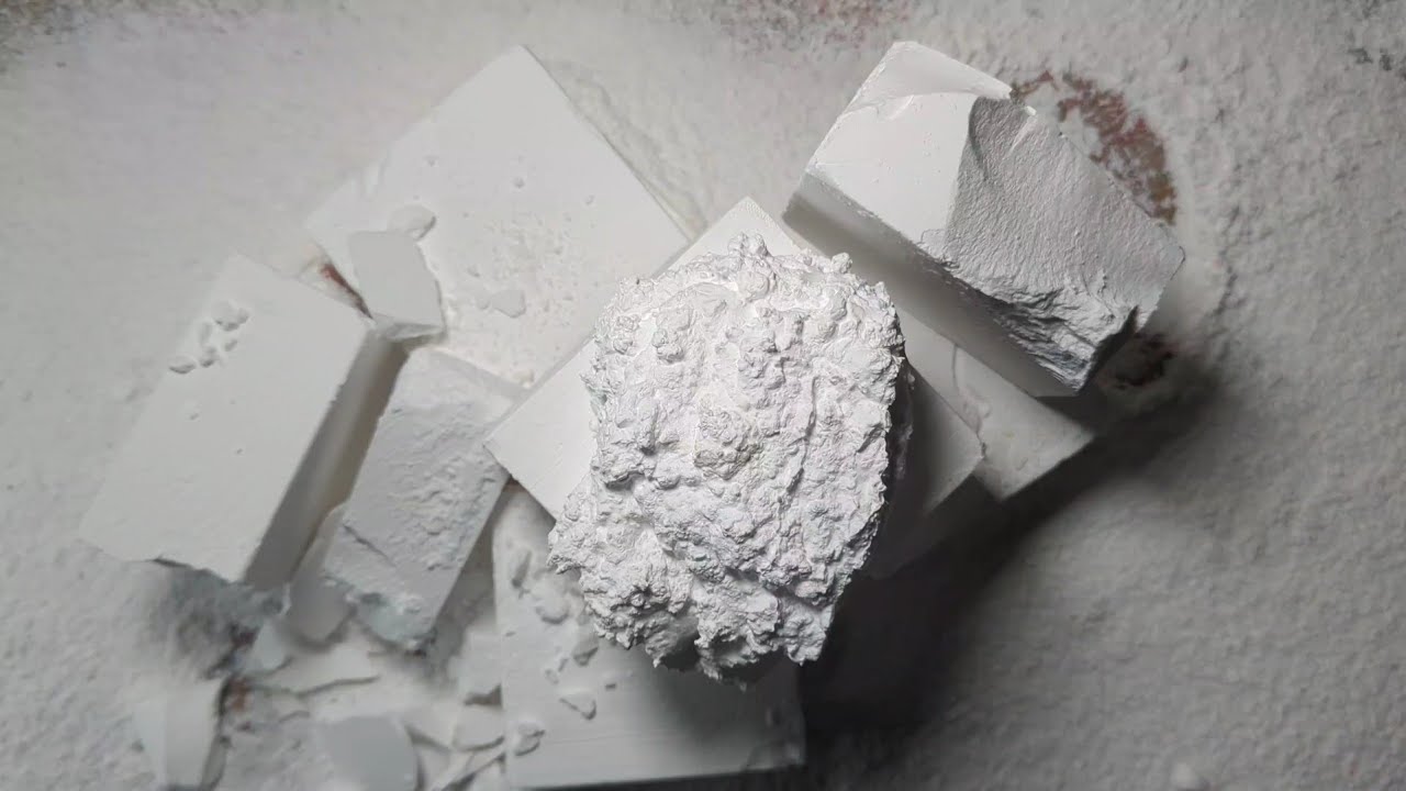 Gym Chalk Crush