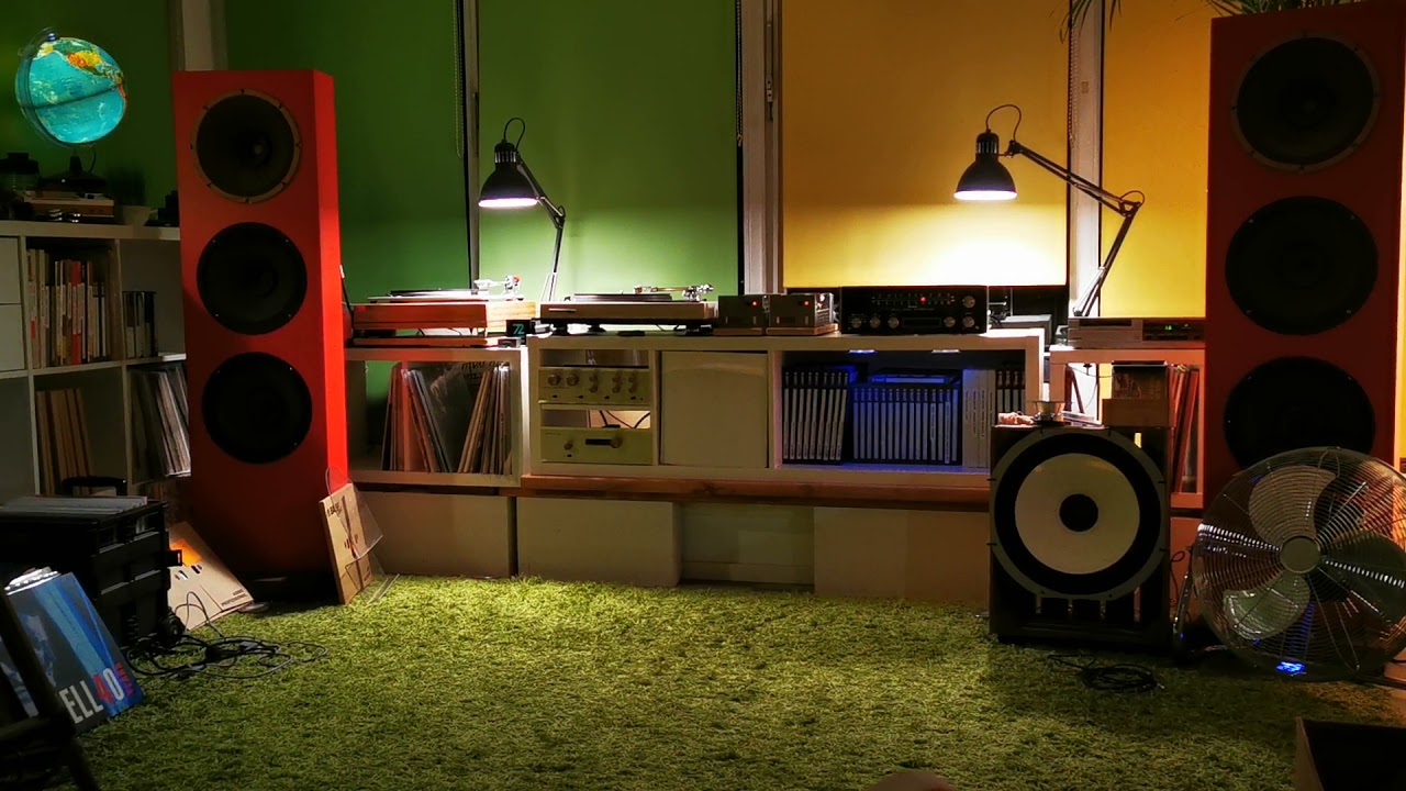 McIntosh MX112 + Kenwood KD500 + Micro Seiki MA202 +  Nagaoka MP300 + Telefunken Maihak V73