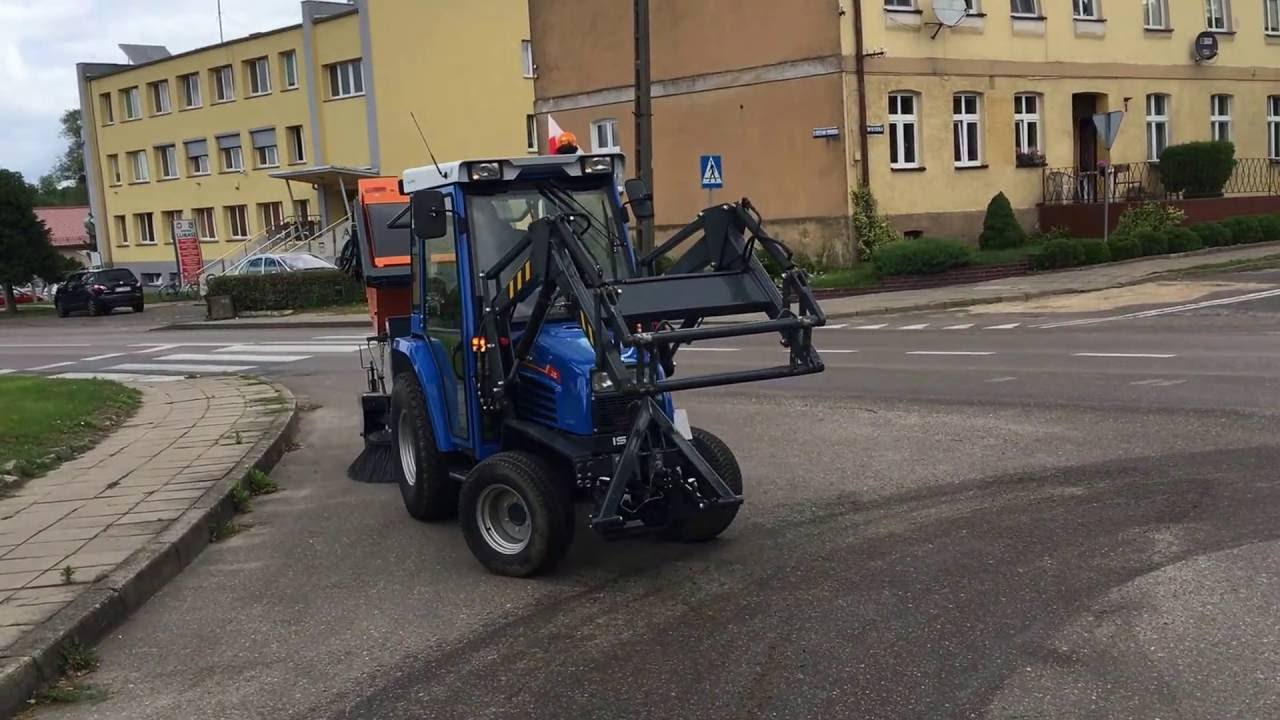 Zamiatarka Bemab G1 i traktorek Iseki Tf 330