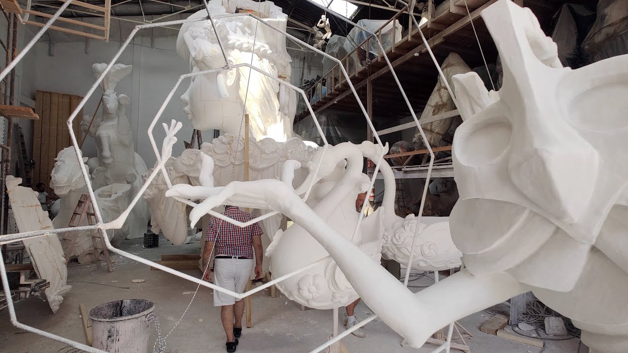 Peeking into the Fallas Artist Workshops For Fallas 2022