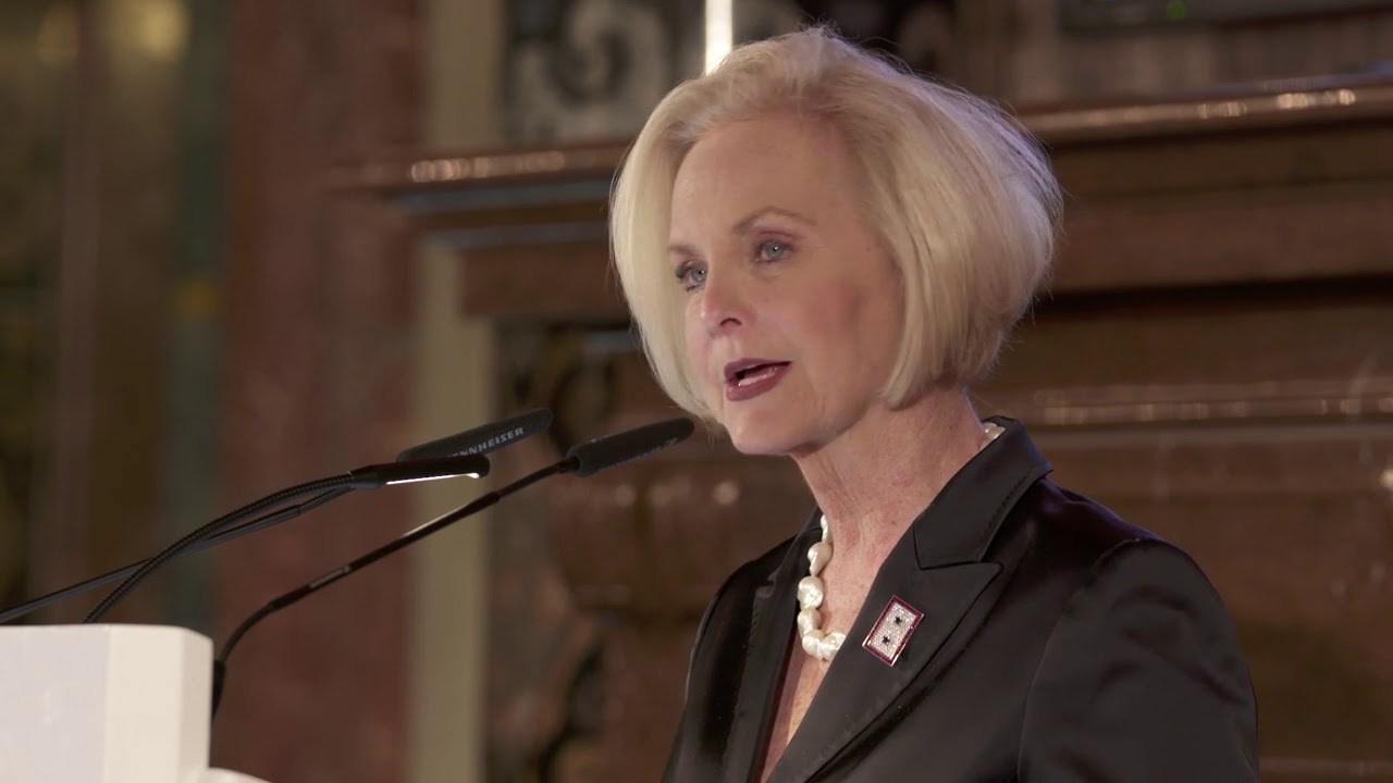 Cindy McCain Accepts Ewald Von Kleist Award on Behalf of Senator John McCain