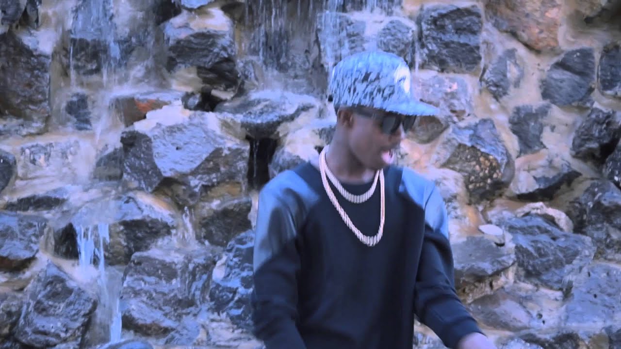 Mozbi - Momey Doundel