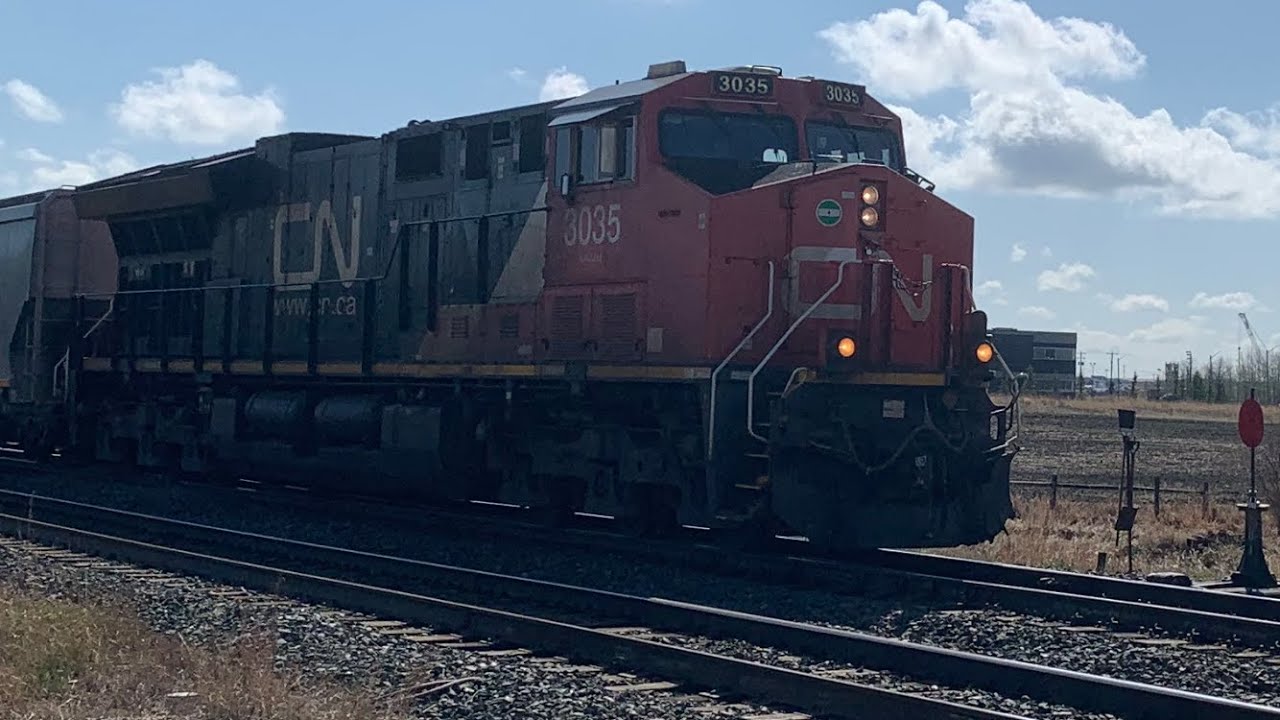 Pretty Odd! CN 3035 West [CN G843] Near Acheson, AB