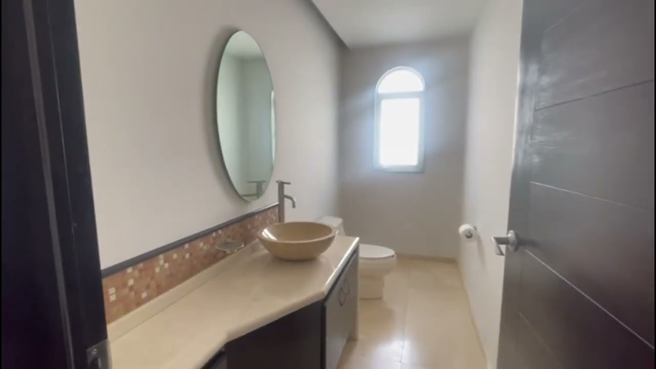 Casa en venta en Lomas Country