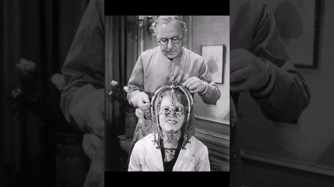 Historic- Beauty Calibrator by Max Factor