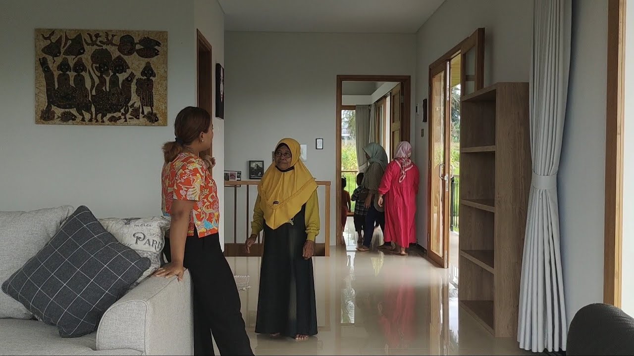 keliling rumah mbak Reni