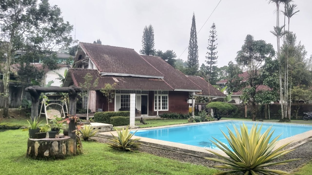 VILLA MURAH LOKASI STRATEGIS DKT KE JALAN RAYA dan TAMAN SAFARI PUNCAK BOGOR