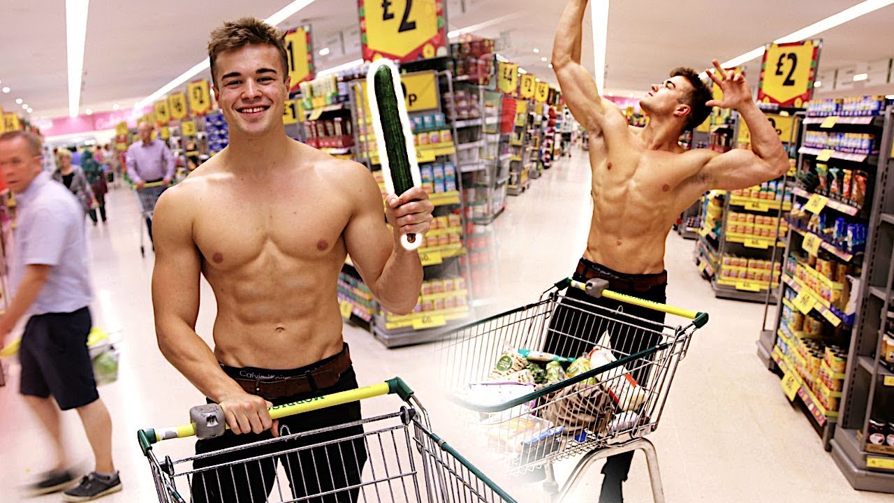 FLEXING IN PUBLIC for Groceries | Hardbody Shredding Ep 03
