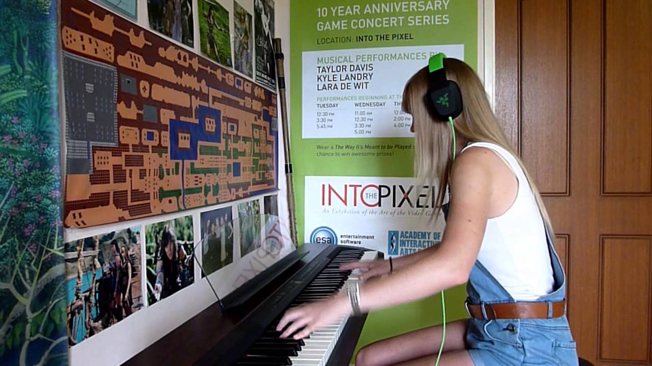 Lara plays 'Total Eclipse of the Heart' on piano
