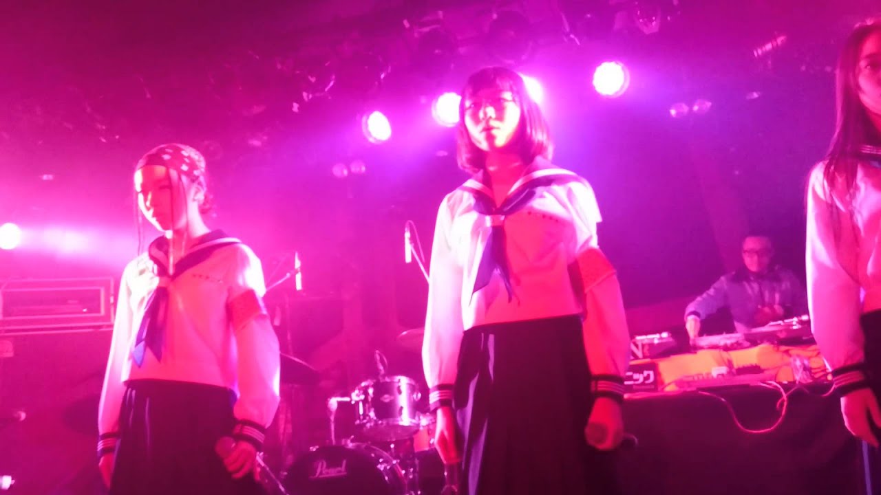 AGL151115-2　新しい学校のリーダーズ