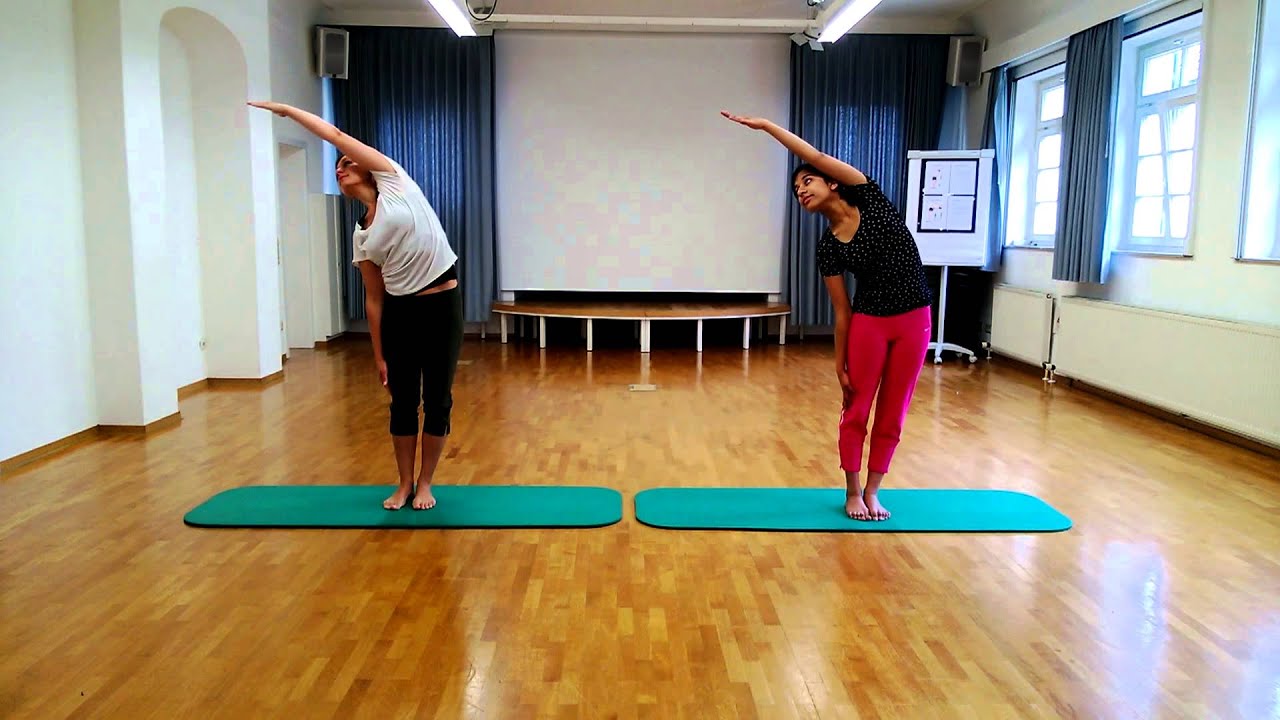 Ardhakati Chakrasana/ Lateral Arc Pose