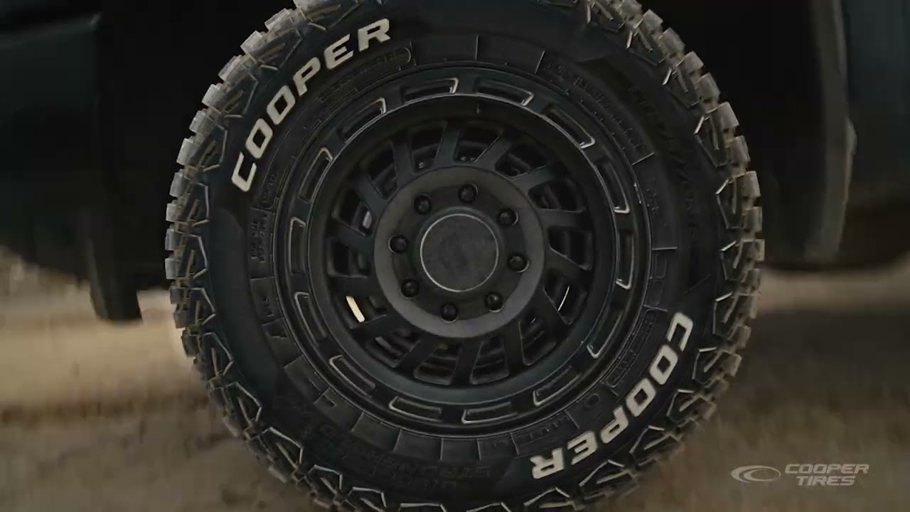 Cooper&reg; Discoverer Stronghold&reg; AT - Bite (:15)