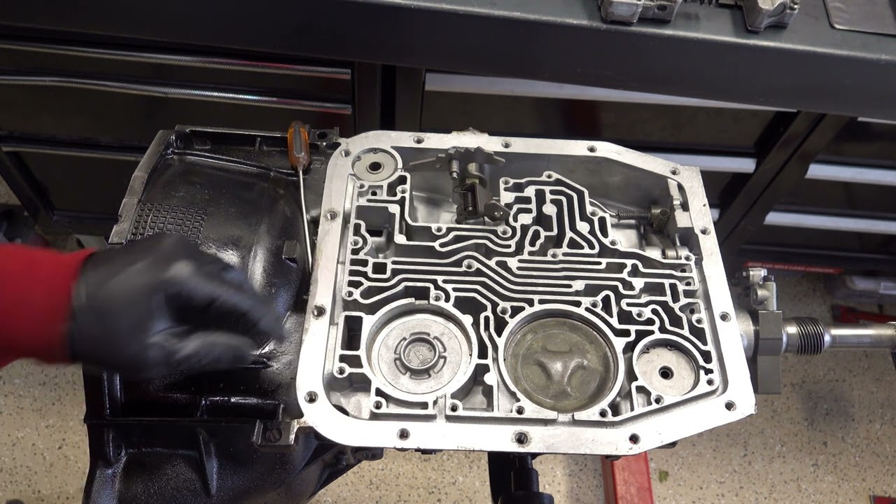 Ford AOD, AOD-E, 4R70W, 4R75 — техника обслуживания сервопривода повышающей передачи