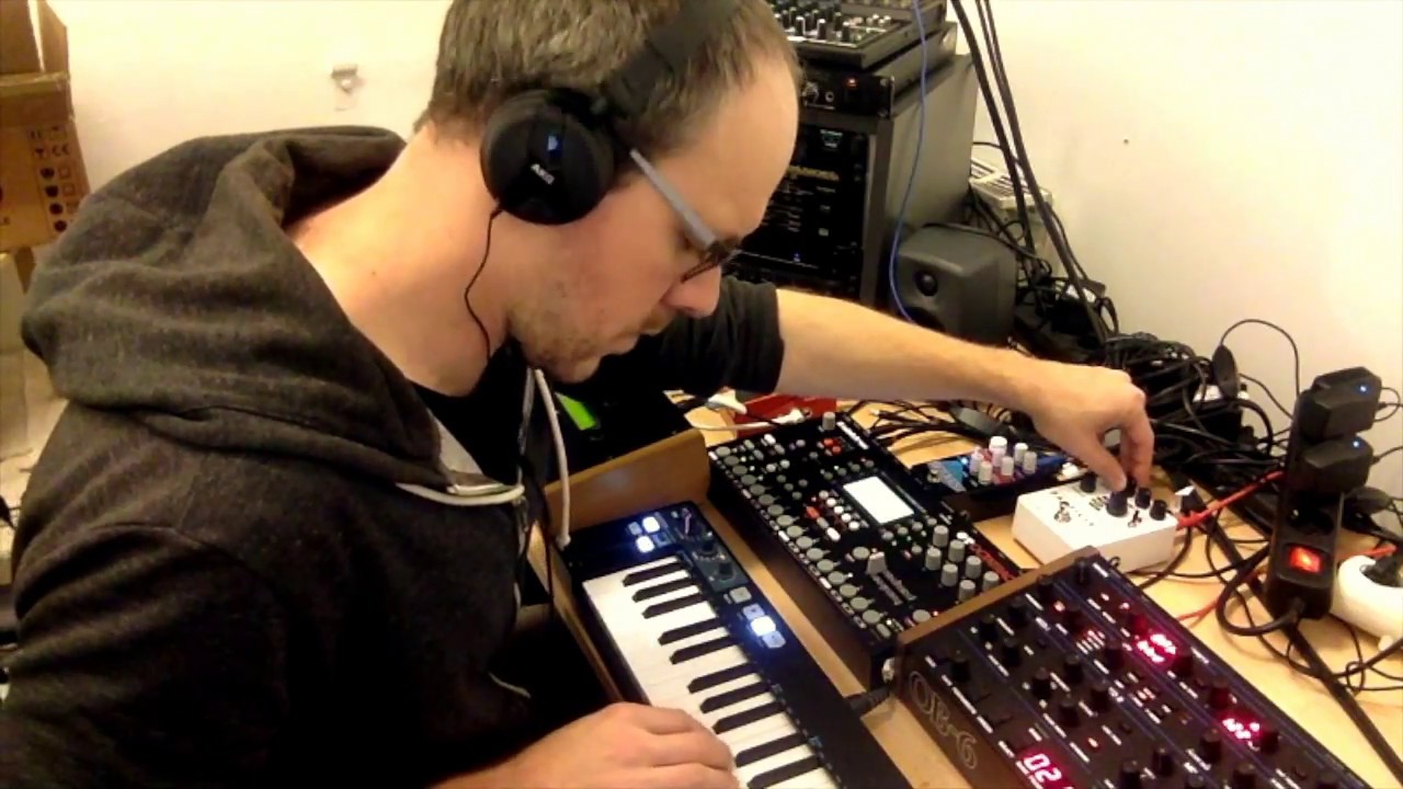 Frönäs - ambient improv - Octatrack OB-6 Ambika JV-1080
