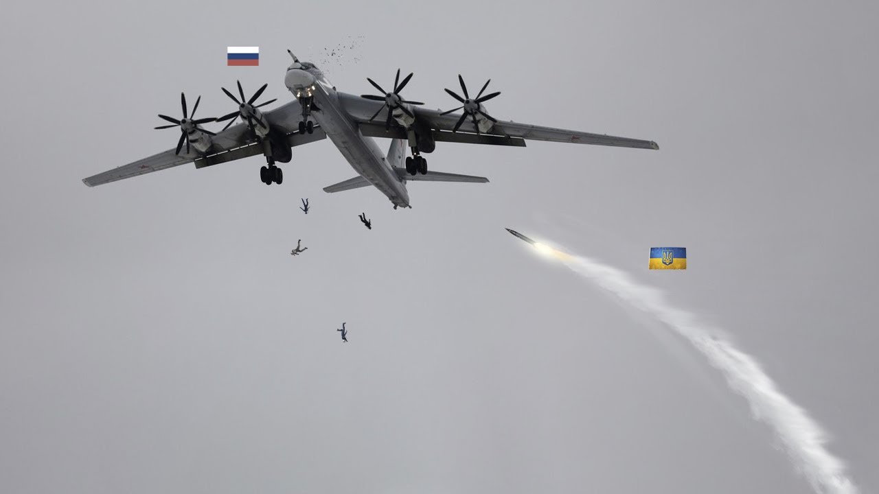 Страшный момент! Украинские зенитные ракеты сбили российский бомбардировщик Ту-95, экипаж погиб.