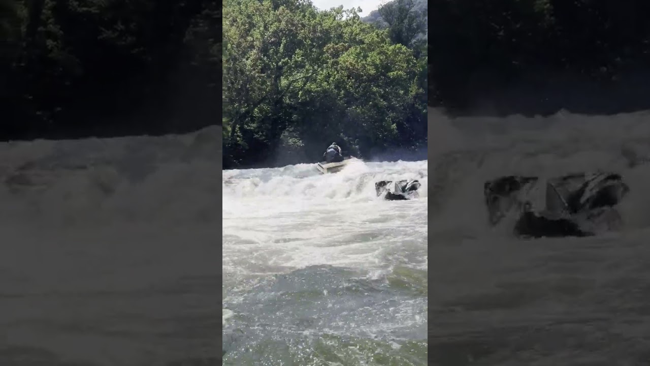 Near Disaster while Jet Boating the New River in Hinton WV