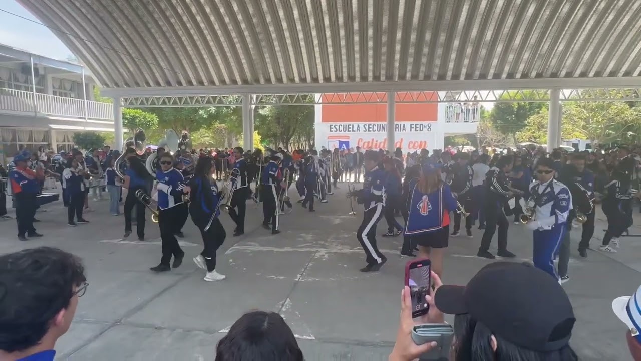 The hand that feeds EX-ADMB. 2º aniversario ALL STAR MARCHING BAND