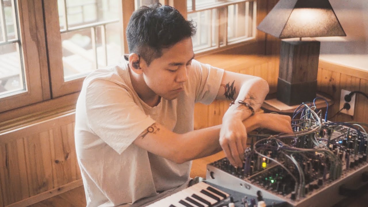 Ambient Mix (Modular Live) at a Korean Traditional House