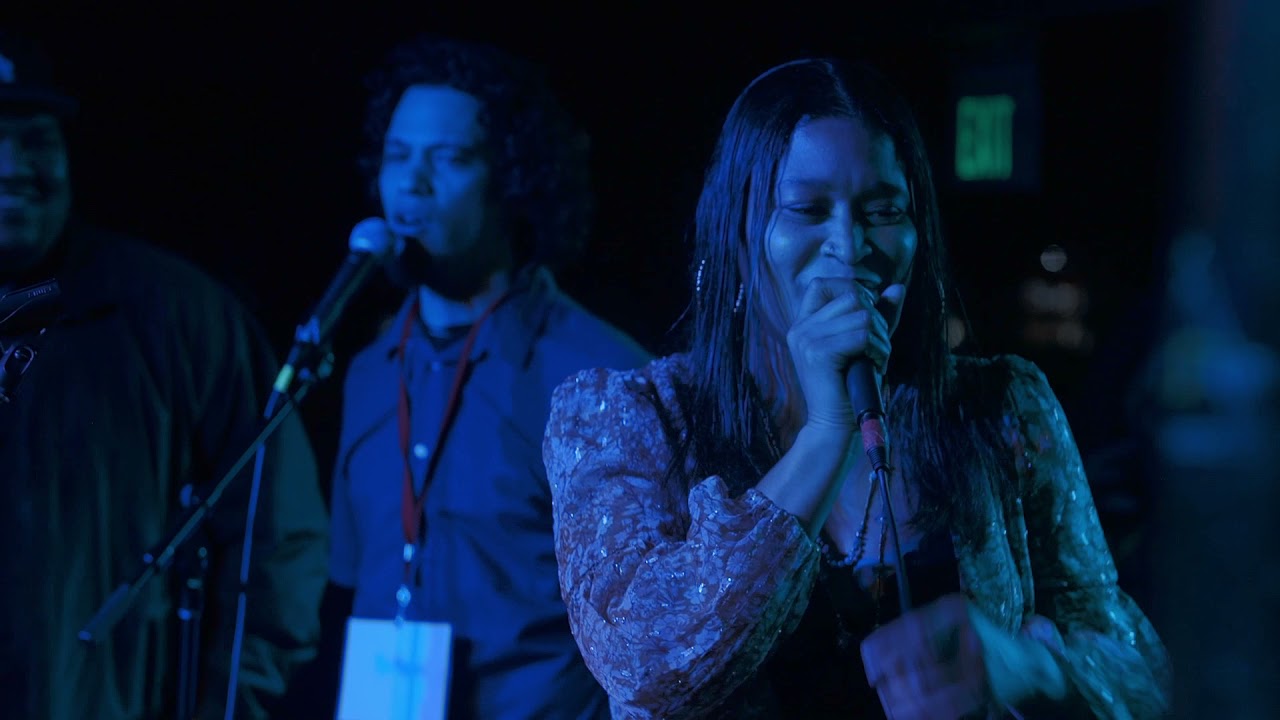 Can't Walk Away - Latasha Lee