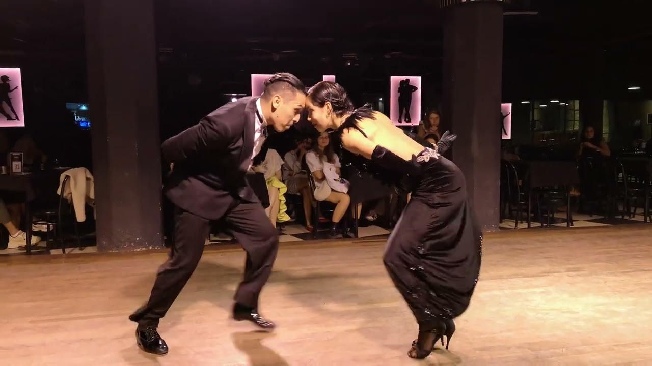 Amira Luna y Damián Roezgas: Renato Borghetti - Milonga Para As Missões