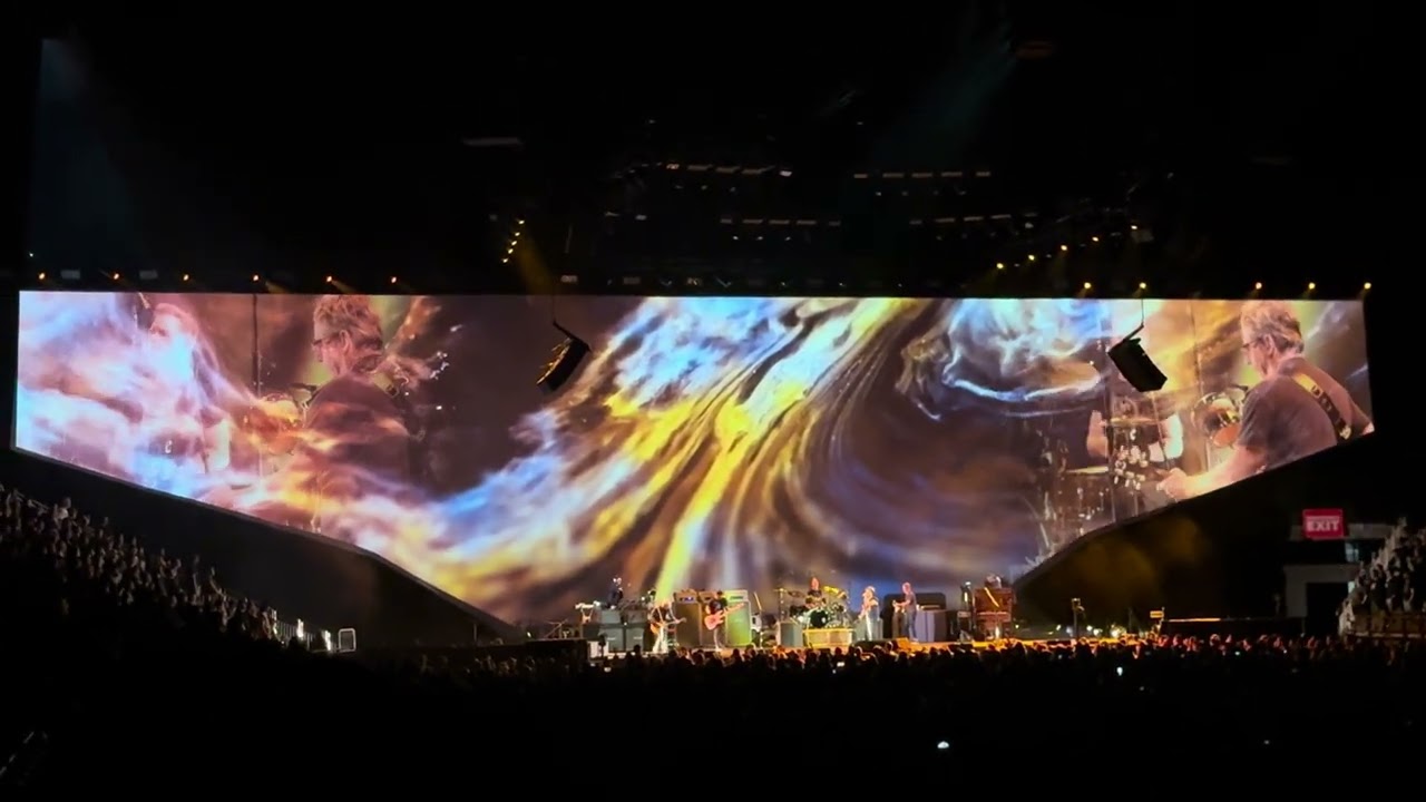 Inside Job - Pearl Jam Live at The Climate Pledge Arena in Seattle, Washington 5/30/2024
