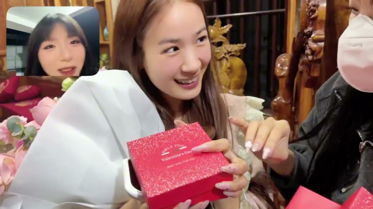 Какие чувства испытает На, когда получит подарки от своих сестер в День святого Валентина?