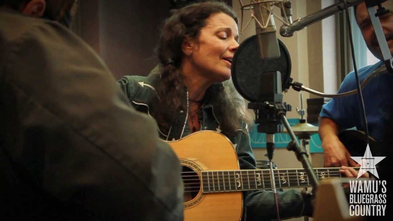 Donna The Buffalo - I See How You Are [Live at WAMU's Bluegrass Country]