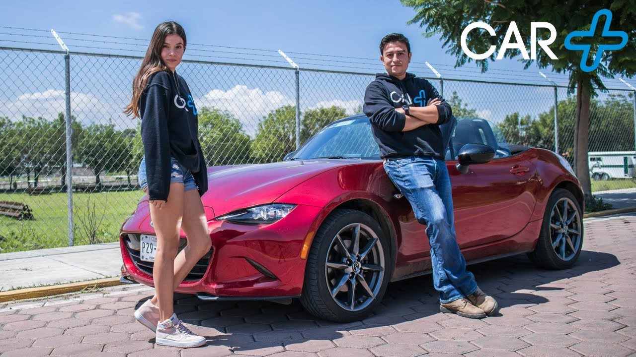 ¿ComprarÍamos un Mazda MX-5? Convenciendo a mi novia | Car Plus México