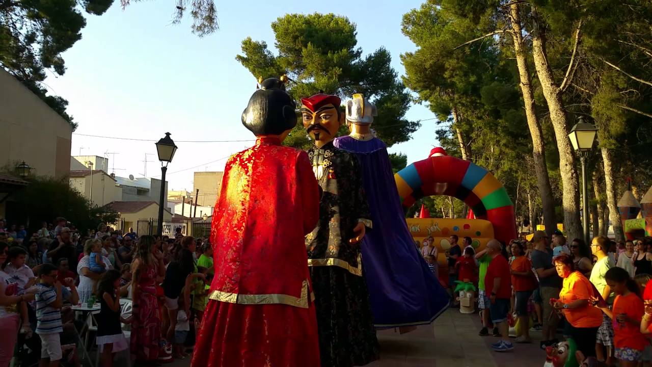 Fiesta Nanos i Gegants 2016 video 2.